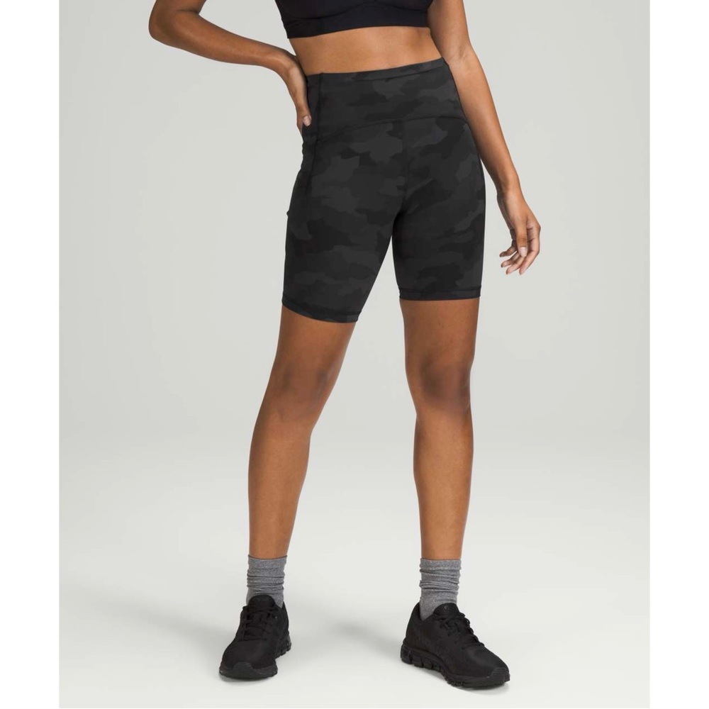 Lululemon Swift Speed High-Rise Biker Short 8" Size 2 Camo Deep Coal Multi Black